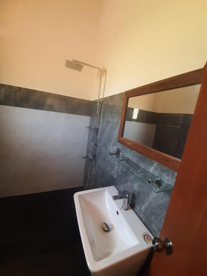 Moni Farm House Wilpattu Nochchiyagama المظهر الخارجي الصورة