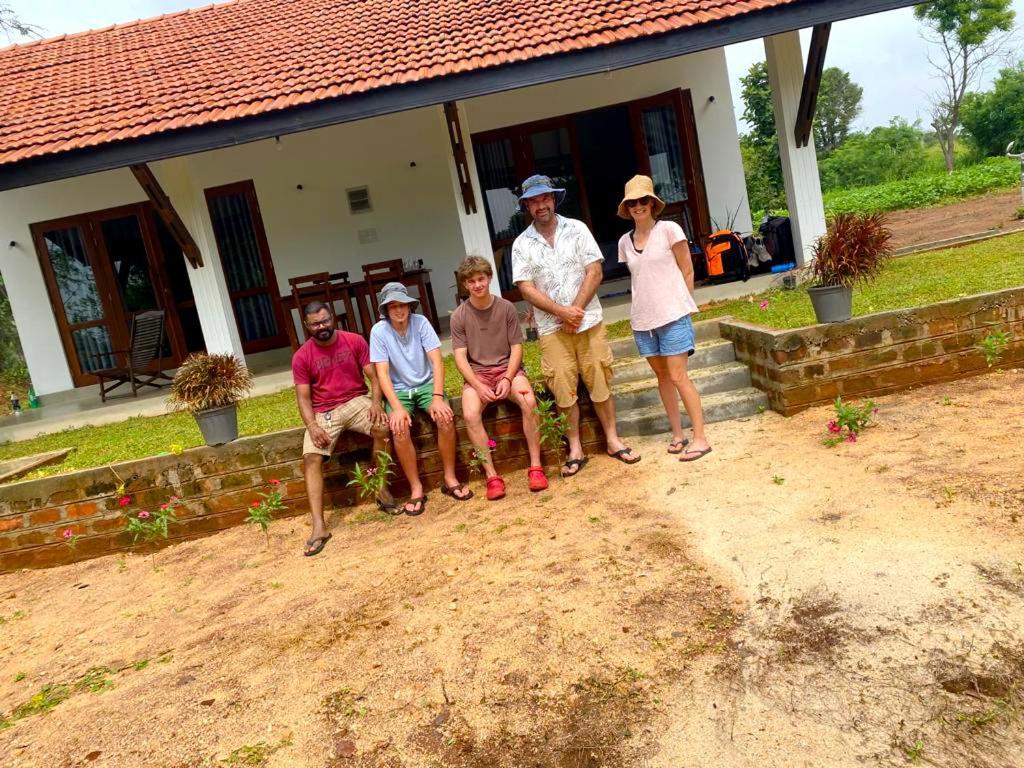 Moni Farm House Wilpattu Nochchiyagama المظهر الخارجي الصورة