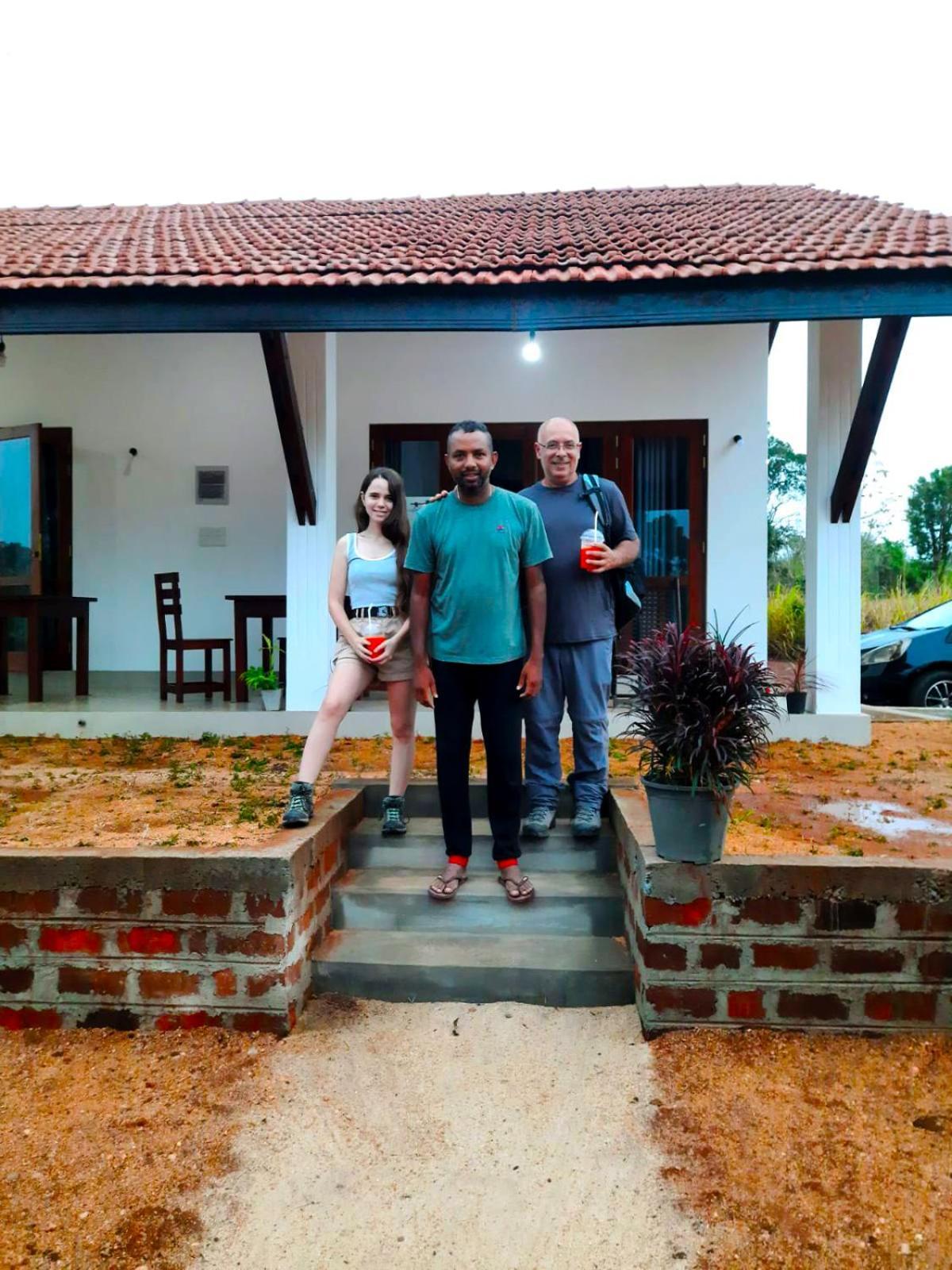 Moni Farm House Wilpattu Nochchiyagama المظهر الخارجي الصورة
